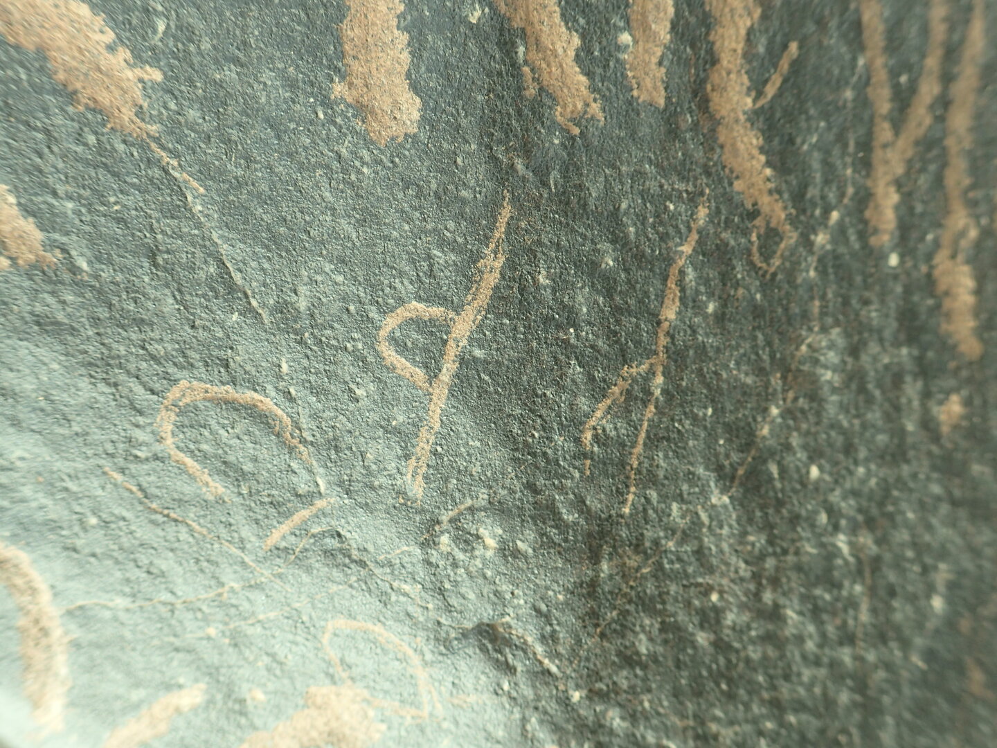 inscription of siglum SIJ 692