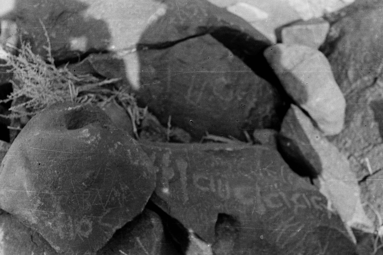 inscription of siglum SIJ 734