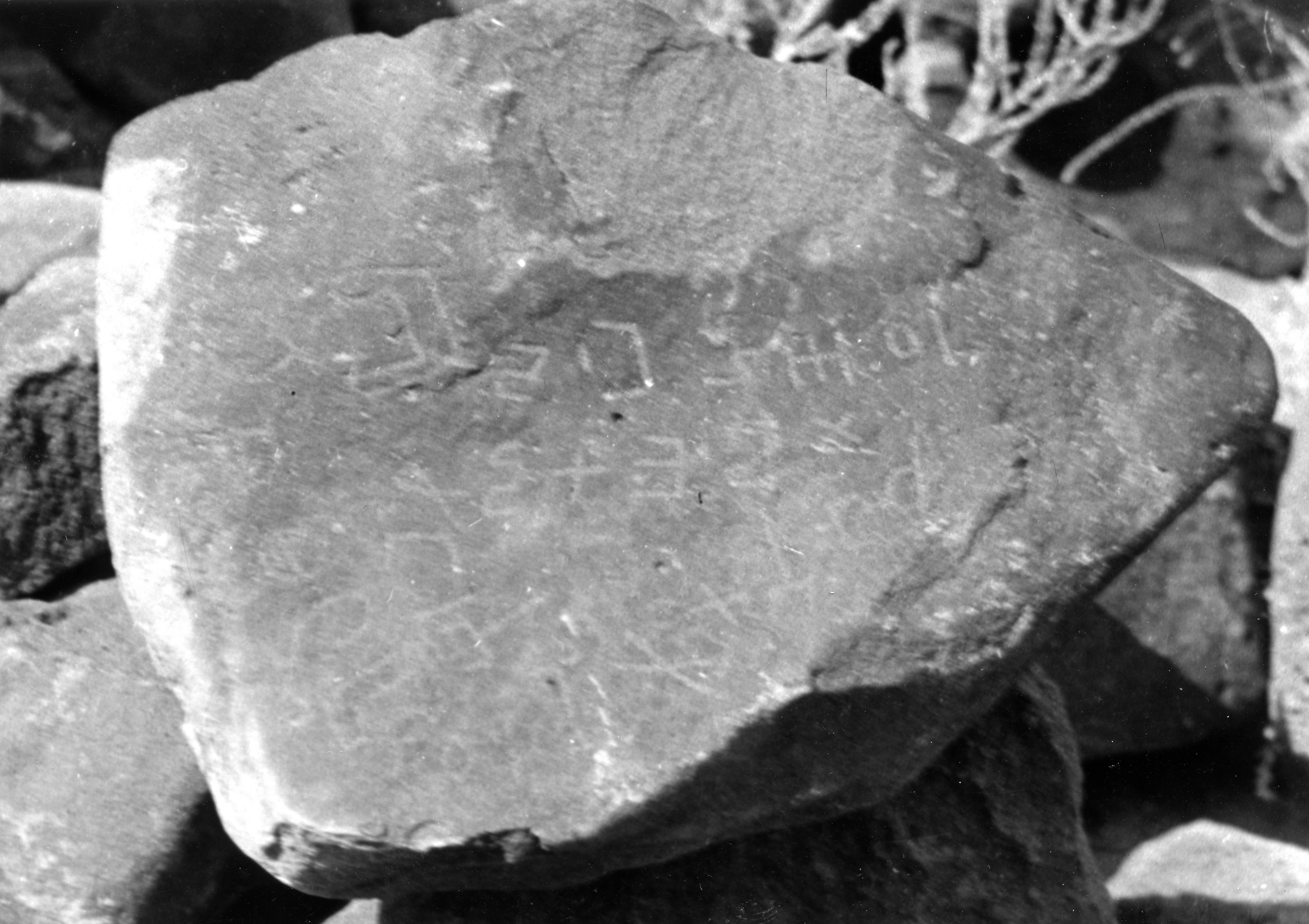 inscription of siglum SIJ 819