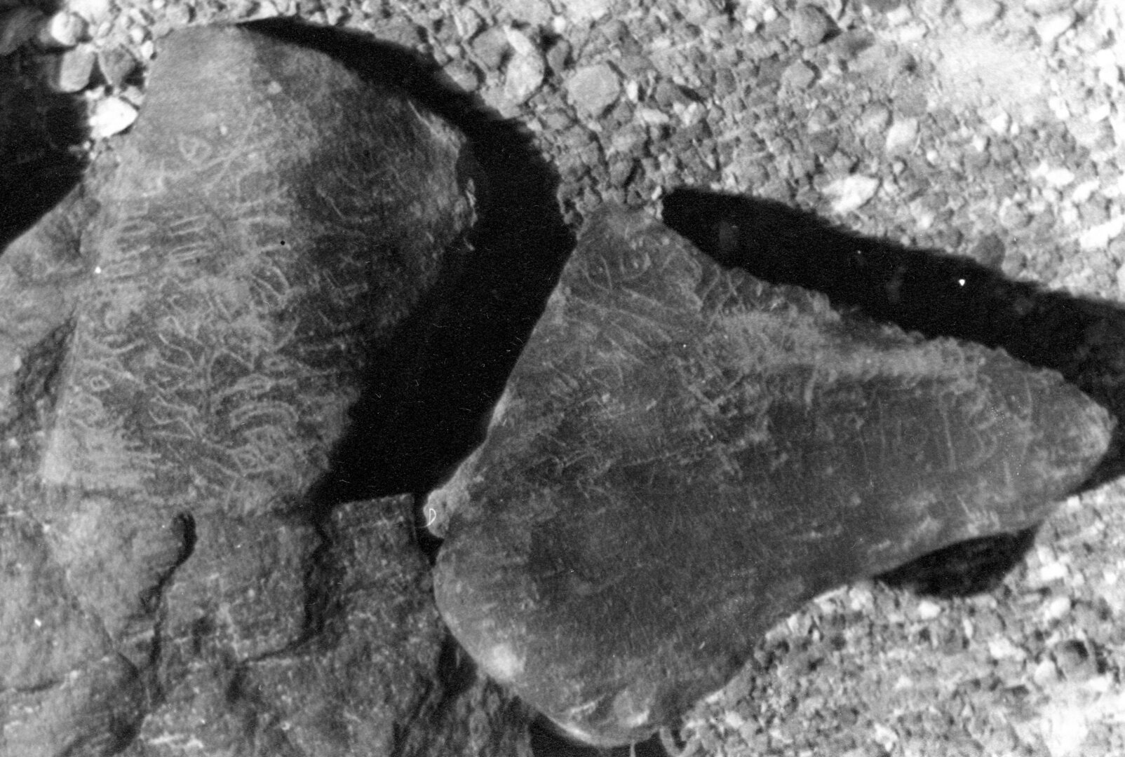 inscription of siglum SIJ Extra 33