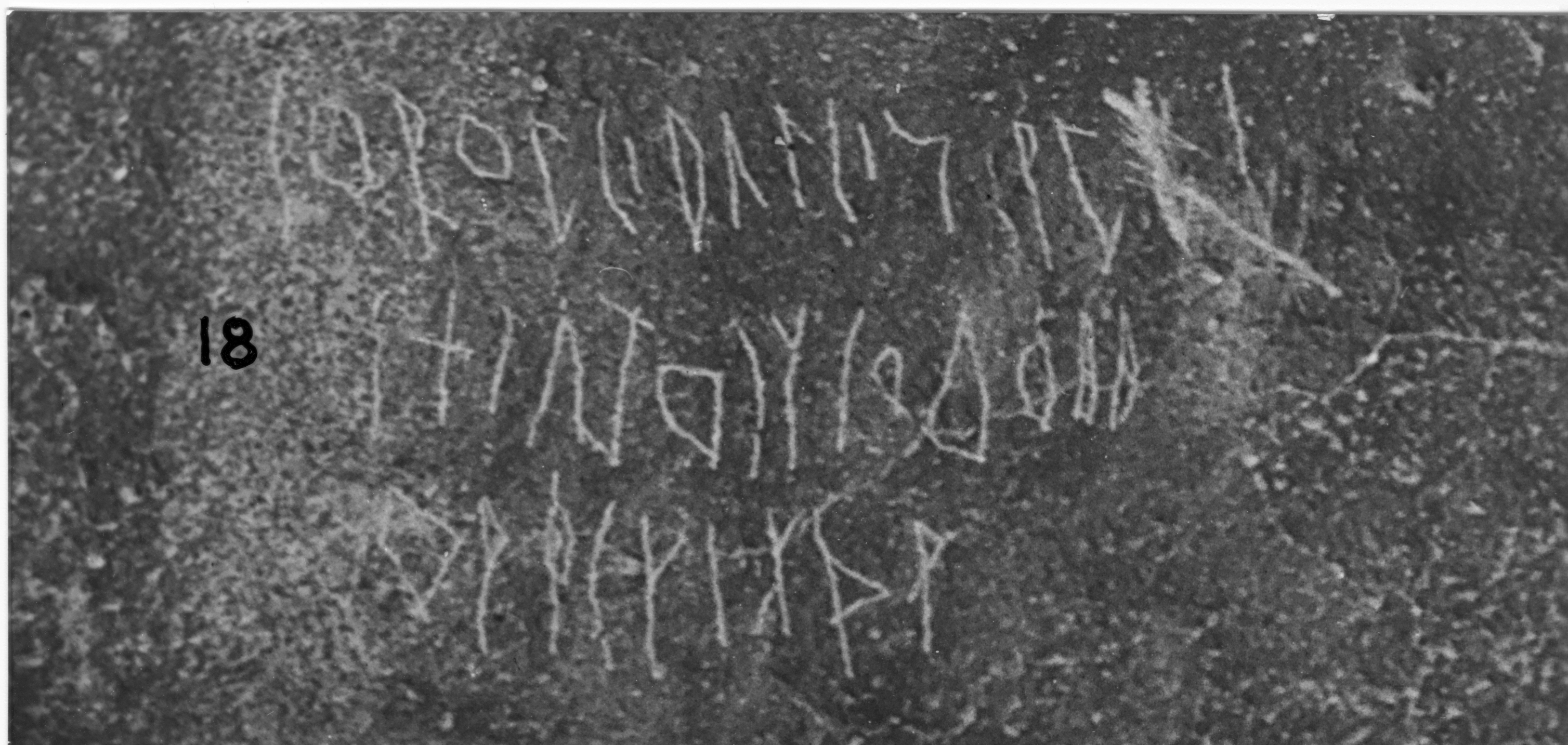 inscription of siglum WH 18