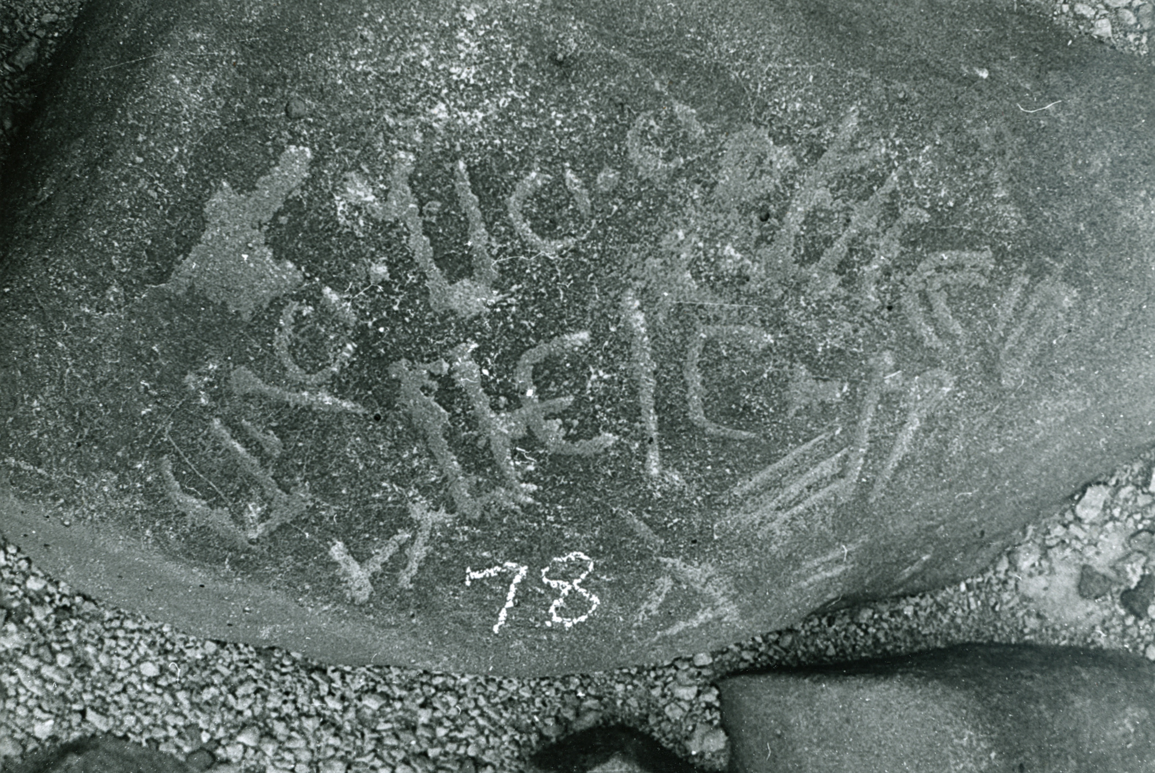 inscription of siglum WH 183