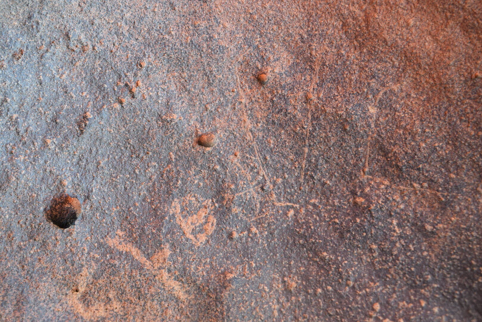 inscription of siglum WH 216