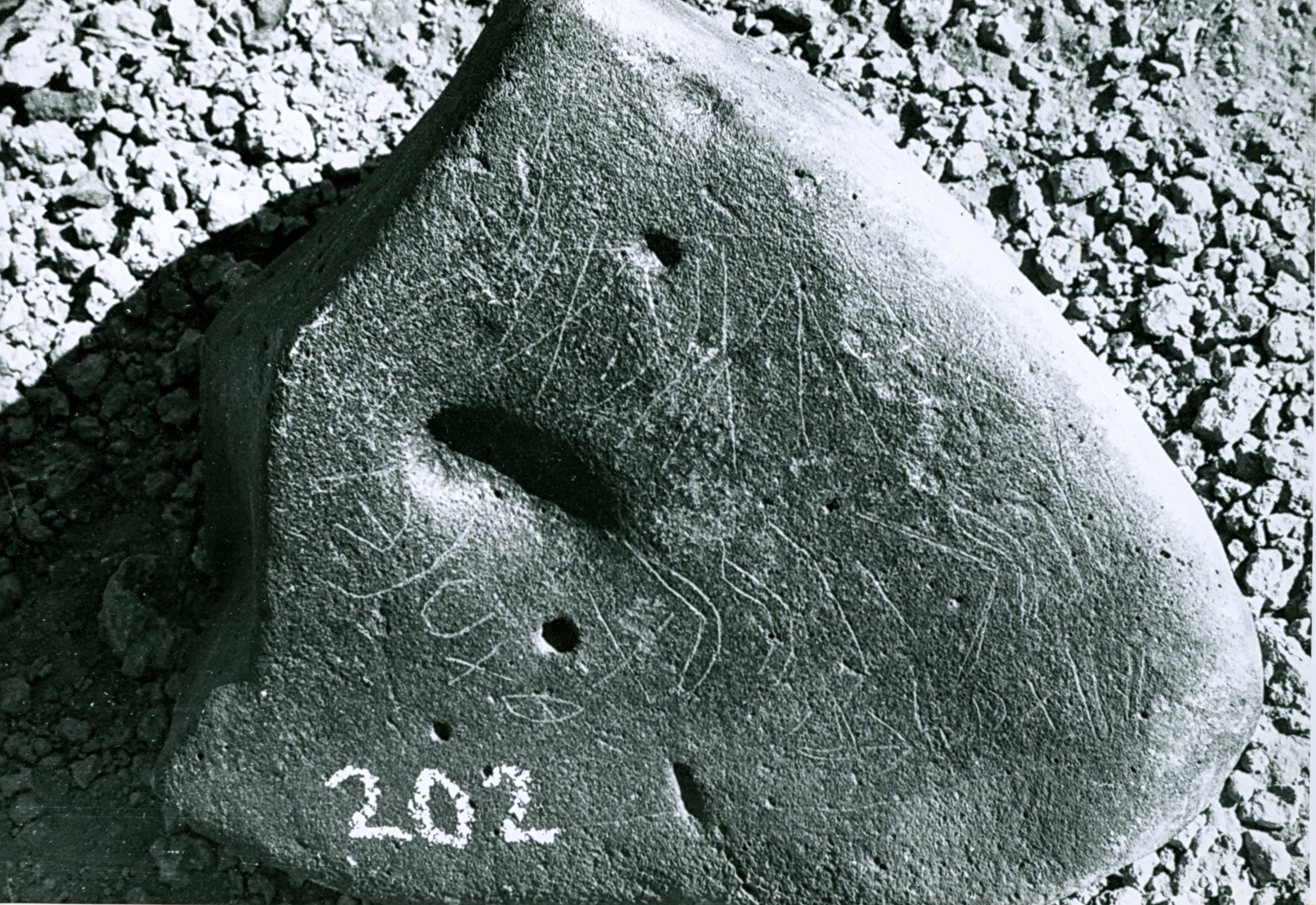 inscription of siglum WH 360