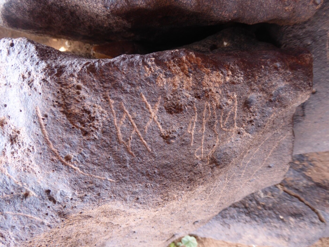 inscription of siglum WH 54